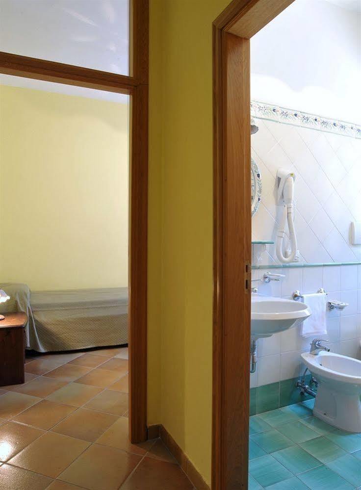 Villa Caprile Massa Lubrense Buitenkant foto